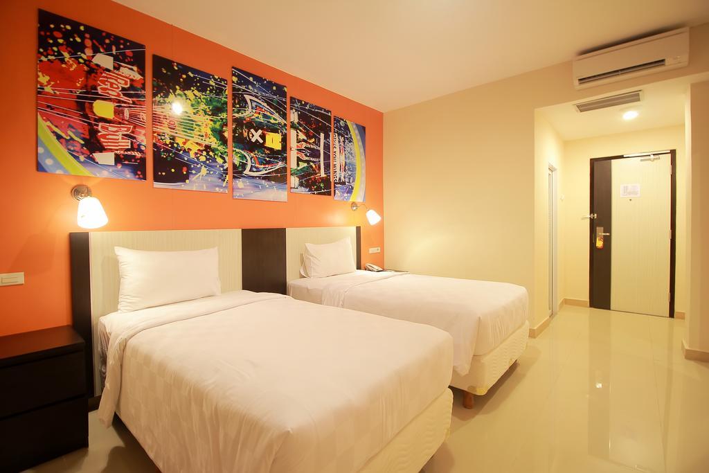 สินา สปอร์ต โฮเต็ล Hotel เบิงกูลู ภายนอก รูปภาพ